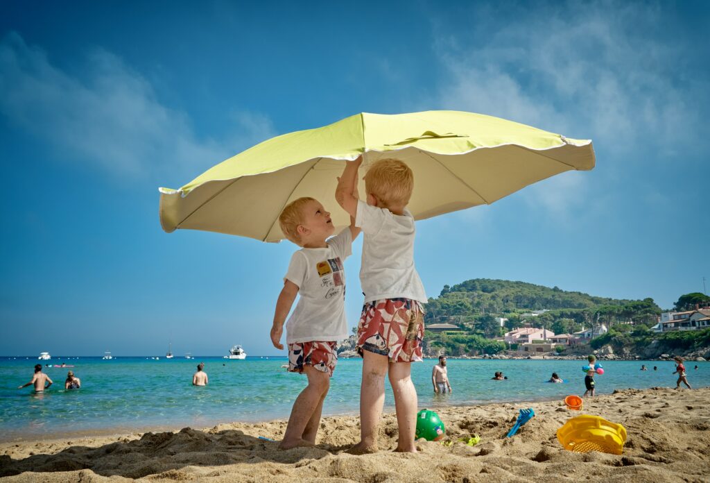 Familienurlaub am Meer - die 9 Tipps für deine Planung